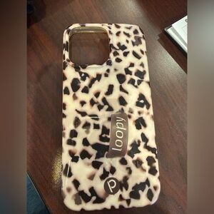 Loopy Case Wild Pattern Phone Case - Black and Cream